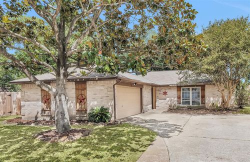 4722 Enchanted Rock Ln, Spring, TX, 77388-4311 | Card Image