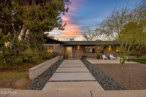 1630 E Solano Dr, Phoenix, AZ, 85016-2527 | Card Image