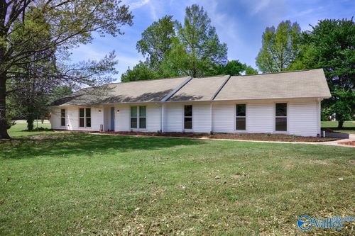 105 Lynbrook Blvd, Madison, AL, 35758-8137 | Card Image