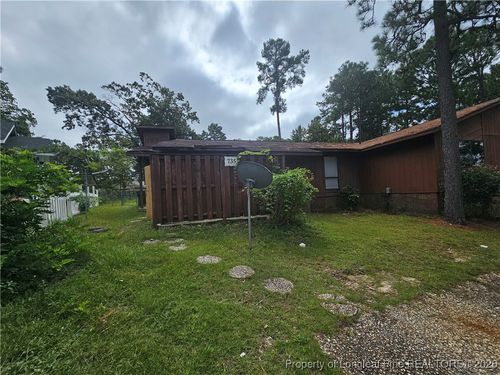 735 Hedgelawn Way, Fayetteville, NC, 28311-6601 | Card Image