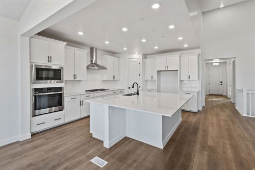 304-3095 Hobble Creek Dr, Springville, UT, 84663 | Card Image