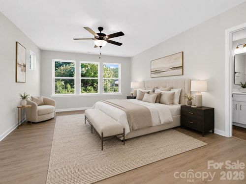 341 N Hoskins Rd, Charlotte, NC, 28216-3452 | Card Image