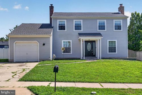 15 Utica Rd, MARLTON, NJ, 08053-3908 | Card Image