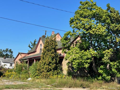 14445 E 7 Mile Rd, Detroit, MI, 48205-0906 | Card Image