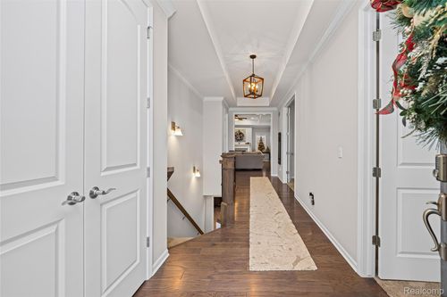 6506 Legacy Woods Trl, West Bloomfield, MI, 48322-4804 | Card Image