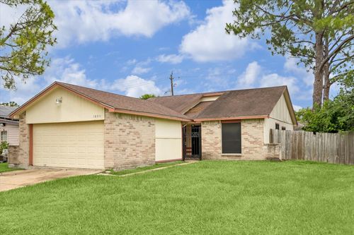 10311 Westedge Dr, Sugar Land, TX, 77498-1420 | Card Image