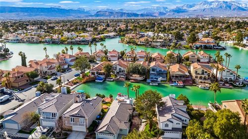 3056 Yankee Clipper Dr, Las Vegas, NV, 89117-3511 | Card Image