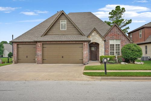 11248 S 75th Avenue E, Bixby, OK, 74008 | Card Image