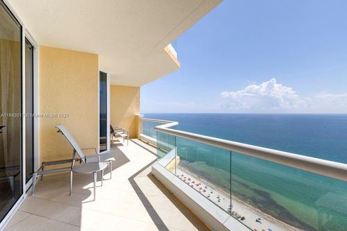 2703-17875 Collins Ave, Sunny Isles Beach, FL, 33160-2718 | Card Image