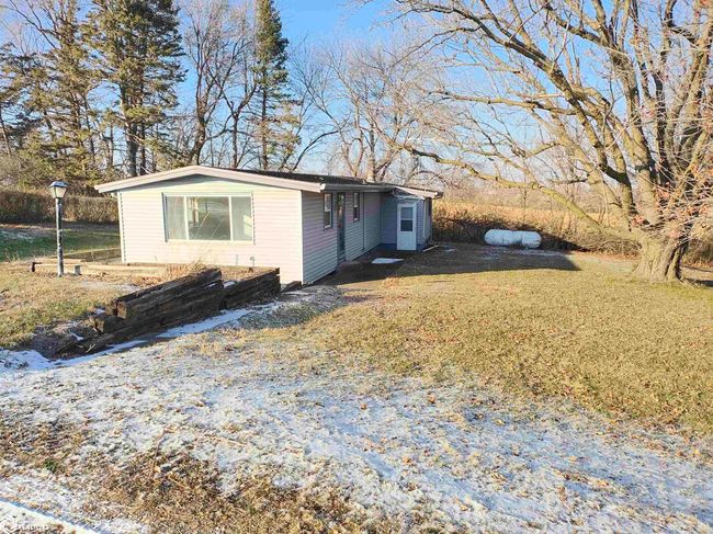 32669 Walnut Ave, Home with 3 bedrooms, 3 bathrooms and 2 parking in Coon Rapids IA | Image 27