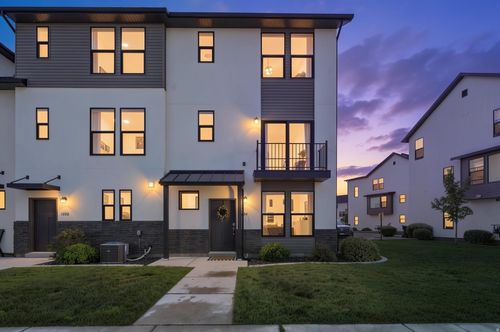 1634 N 1300 E, Payson, UT, 84651-3082 | Card Image