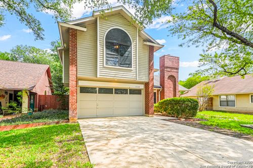 15338 Winter Mist Dr, San Antonio, TX, 78247-2951 | Card Image