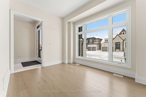 15 Saxby Farm Avenue, King, ON, L7B1K5 | Card Image