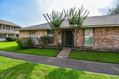 2469-12469 Sharpview Dr, Houston, TX, 77072-2218 | Card Image