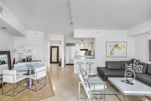 apt-506-1000 S Pointe Dr, Miami Beach, FL, 33139-7320 | Card Image