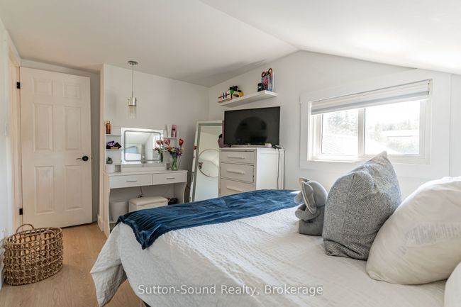 146 Sunset Blvd, House other with 3 bedrooms, 2 bathrooms and 8 parking in Georgian Bluffs ON | Image 20