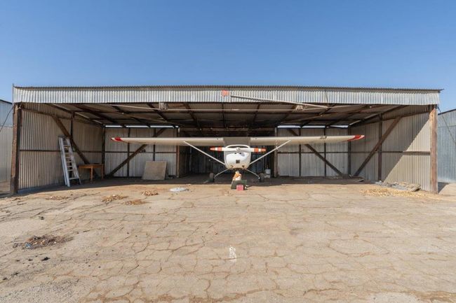 23500 Eckert Field Airport (1 Q1) Avenue 204, Home with 0 bedrooms, 0 bathrooms and null parking in Strathmore CA | Image 13
