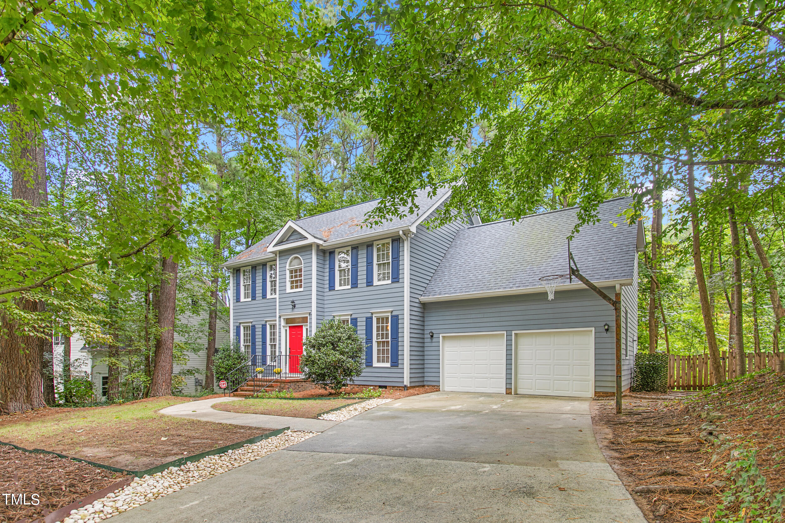 Manor Ridge Dr, Carrboro, NC 27510