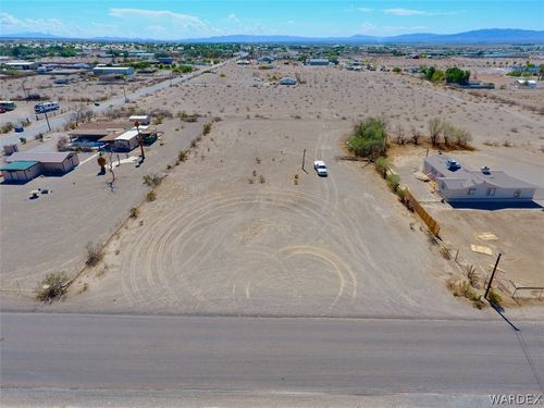 1744 E Hammer Ln, Fort Mohave, AZ, 86426-9214 | Card Image