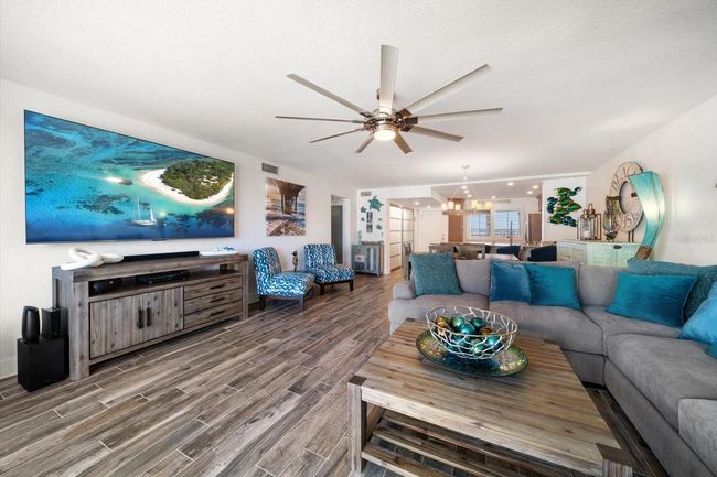 APT-504S - 1591 Gulf Blvd, Condo with 2 bedrooms, 2 bathrooms and null parking in CLEARWATER BEACH FL | Image 14