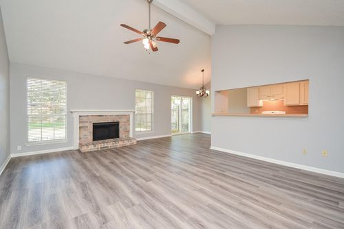 3911 Issacks Way, Sugar Land, TX, 77479-1726 | Card Image
