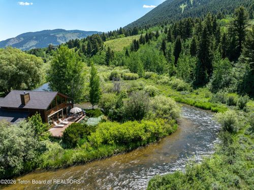 480 Stacy Ln, Jackson, WY, 83001-8311 | Card Image
