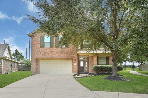 1501 Kent Valley Ln, Rosenberg, TX, 77471-6627 | Card Image