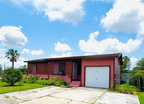 1725 Sycamore Pl, Corpus Christi, TX, 78416-1734 | Card Image