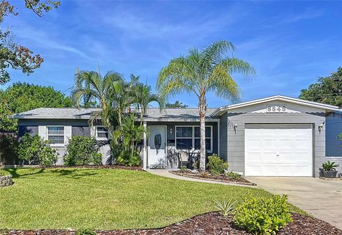 8848 56th Way N, PINELLAS PARK, FL, 33782-5045 | Card Image