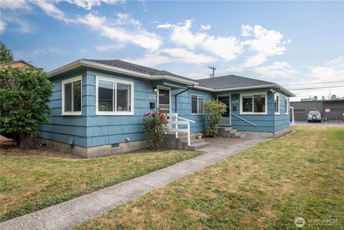 11341136 16th Avenue, Longview, WA, 98632 | Card Image