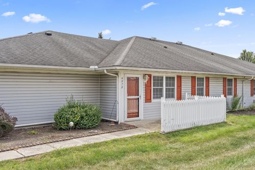 3a-4478 Greystone Village Dr, Columbus, OH, 43228-6419 | Card Image