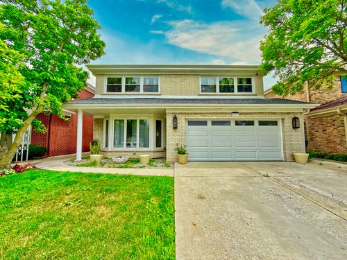 6907 Lorel Ave, Skokie, IL, 60077-3429 | Card Image