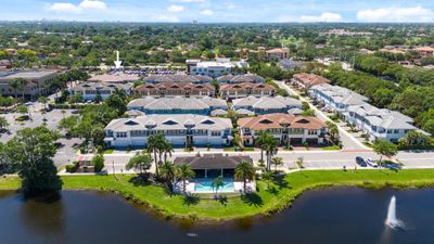 4809 Pointe Midtown Road, Townhouse with 3 bedrooms, 2 bathrooms and null parking in Palm Beach Gardens FL | Image 2