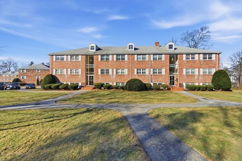 apt-8-78 Edgelawn Ave, North Andover, MA, 01845-4475 | Card Image