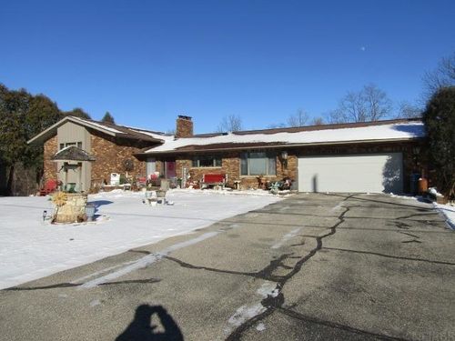607 Acre St, Guttenberg, IA, 52052-9568 | Card Image