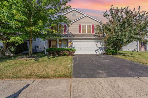 3833 Winding Twig Dr, Canal Winchester, OH, 43110-7878 | Card Image