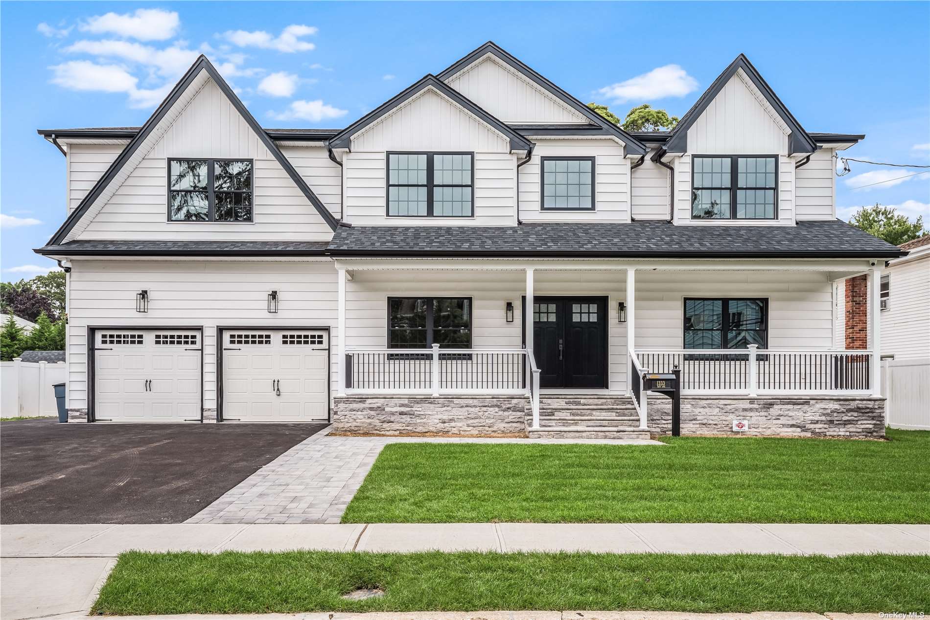 Noble St, East Meadow, NY 11554