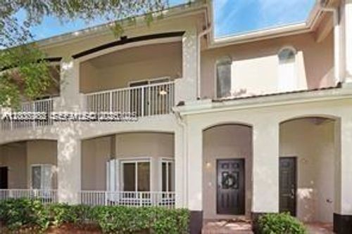 2424-2424 Se 19th Ct, Homestead, FL, 33035-2064 | Card Image