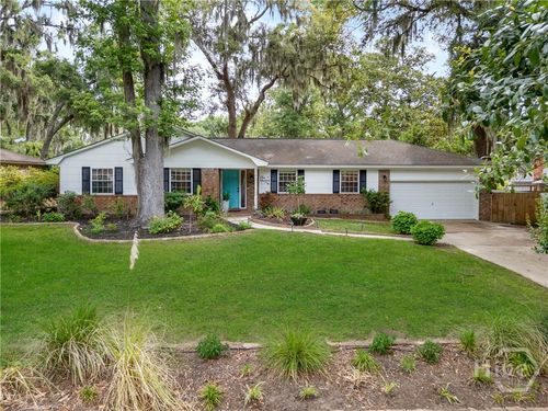 110 Hampshire Rd, Savannah, GA, 31410-4011 | Card Image