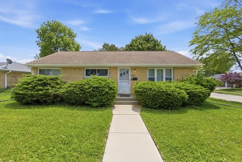 3851 E Elser Avenue, Cudahy, WI, 53110 | Card Image