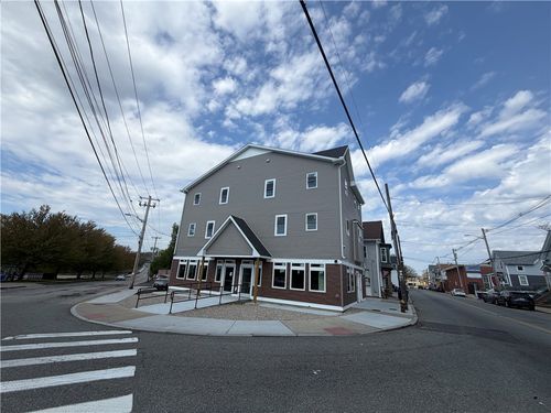248 Hawkins St, Providence, RI, 02904-2216 | Card Image