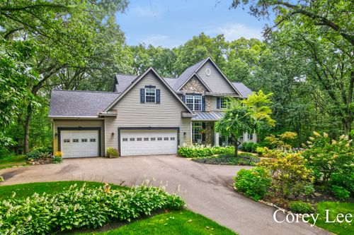 8484 Rocky Pines Dr, Rockford, MI, 49341-8367 | Card Image