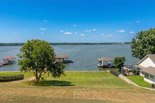 4117 Crescent Dr, Granbury, TX, 76049-5385 | Card Image