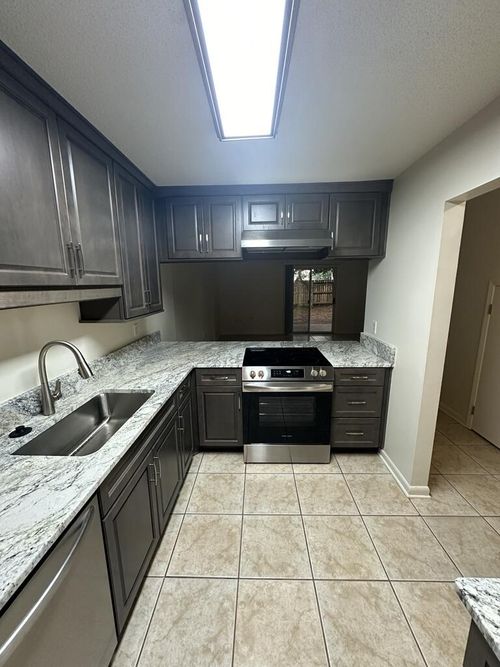 122 Scottwood Dr Se, Fort Walton Beach, FL, 32548-7700 | Card Image