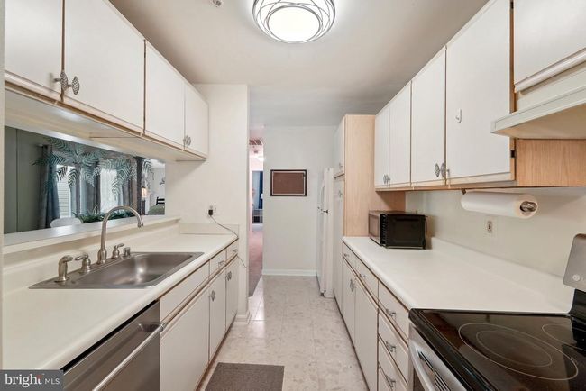 UNIT-1C - 300 Juneberry Way, Condo with 2 bedrooms, 2 bathrooms and null parking in GLEN BURNIE MD | Image 11