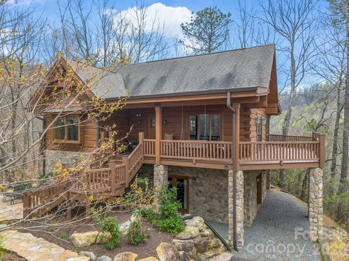 294 Verbena Dr, Black Mountain, NC, 28711-8879 | Card Image