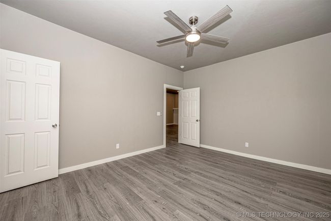 1015 E Main St, House other with 3 bedrooms, 2 bathrooms and null parking in Shawnee OK | Image 16