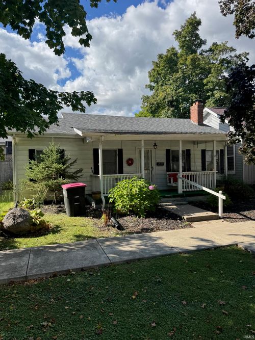 602 S Brady St, Attica, IN, 47918-1529 | Card Image