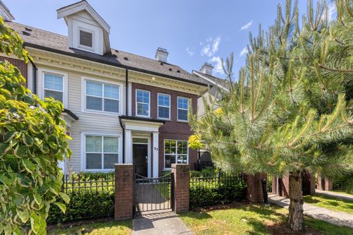 {{alt}} | Card Image