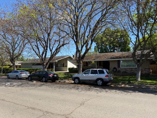 7708 Brentwood Drive, Stockton, CA, 95207 | Card Image